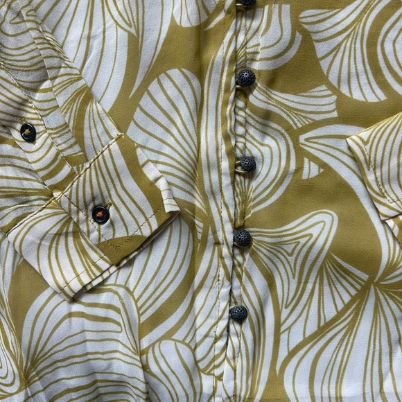 Pilcro Yellow and Cream Floral Blouse - Picture 6 of 10
